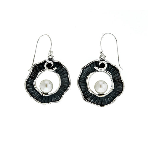 Round Oxidized Pearl Earrings