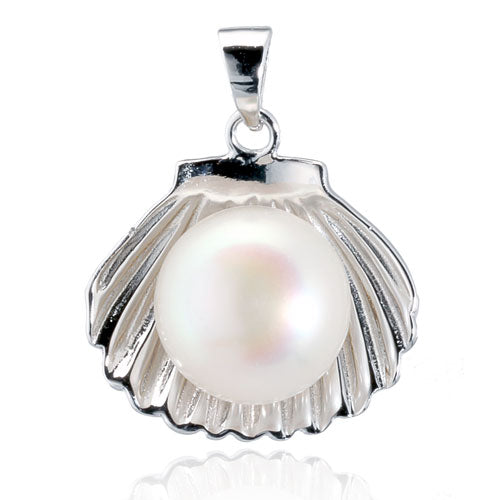 Pearl Clam Shell Pendant